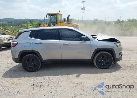 2018 Jeep Compass Sport Fwd from USA, damaged, VIN 3C4NJCAB3JT462268